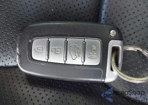 2011 Kia Sportage Sx z USA, uszkodzony, nr VIN KNDPC3A65B7164073